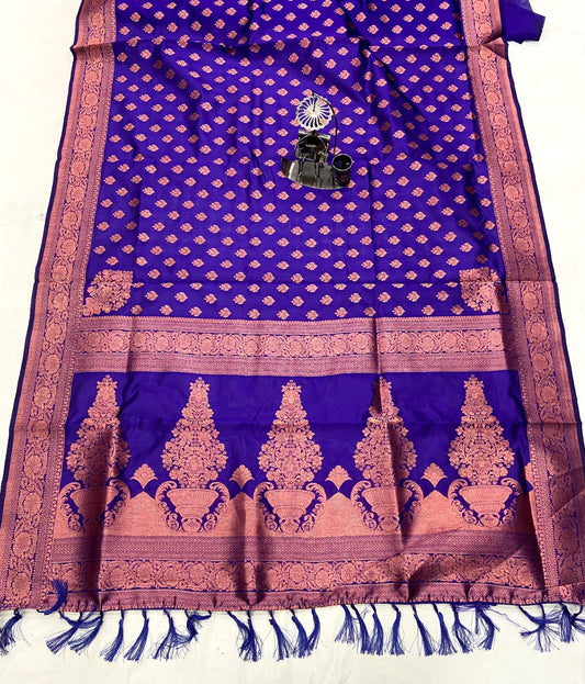 MAGNITE Soft Banarasi Silk Saree with Copper Zari Weaving & Rich Pallu PURPLE