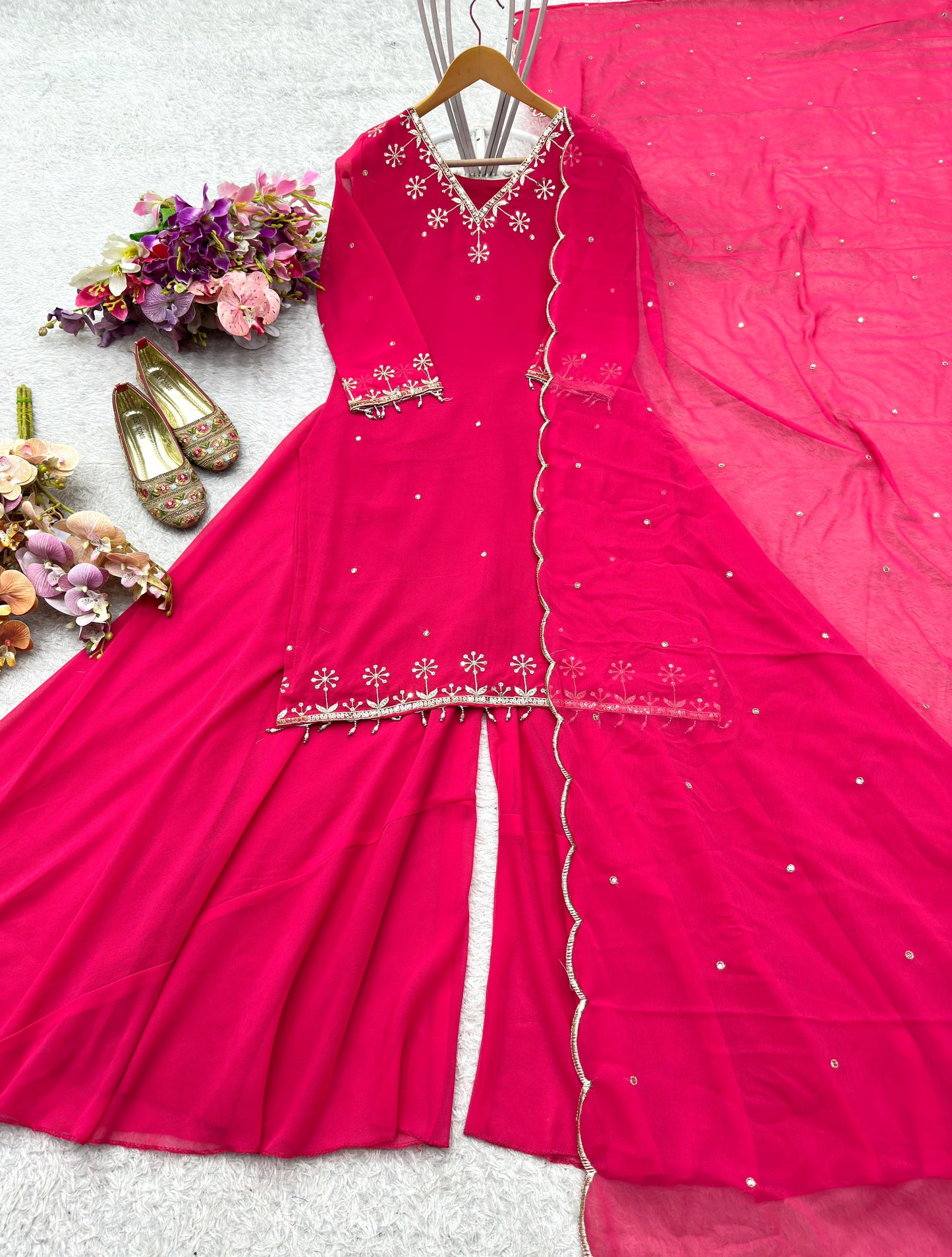 WW-1204 – Fox Georgette Top-Sarara-Dupatta Set - Pink